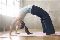 如何練出小蠻腰？快速瘦腰的四組瑜伽動作